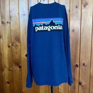 Patagonia Dark Blue Crew Neck Shirt mens regular fit responsibilli-tee shirt MD